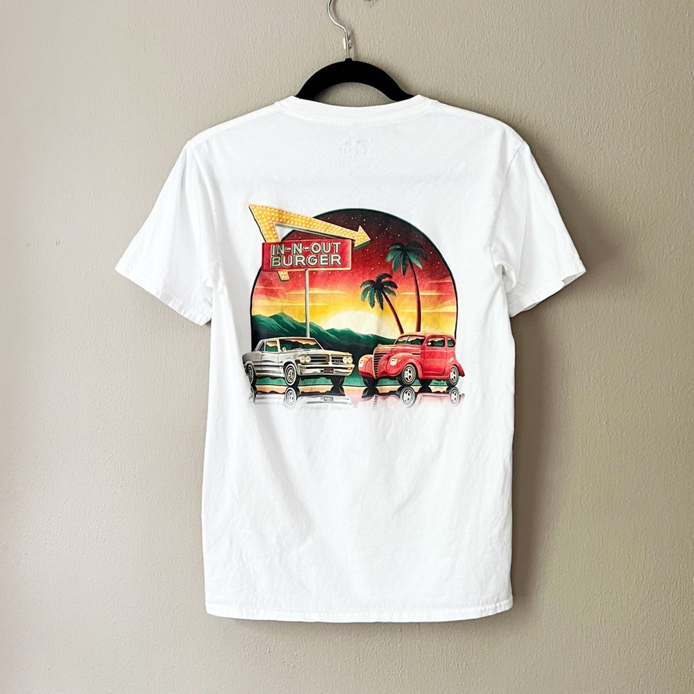 Novelty “In-N-Out Burger Texas” Graphic T-Shirt